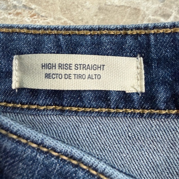 Universal Thread Women’s Dark Blue High Rise Straight Jeans Size 00/24R - Picture 5 of 6